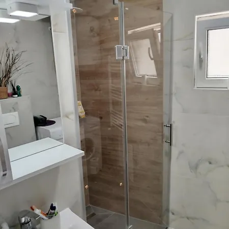 Apartment,rental,riverside,emil Ivanovikj Апартаменти