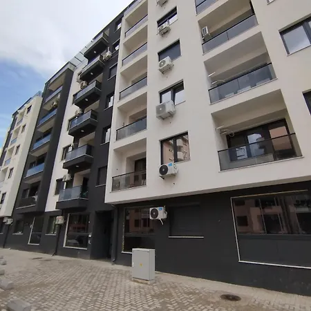 Apartment,rental,riverside,emil Ivanovikj * 스코페