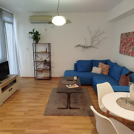 Apartment,rental,riverside,emil Ivanovikj * سكوبجي